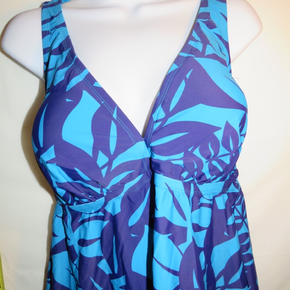 Swimsuits For All Tankini TOP ONLY Size 18